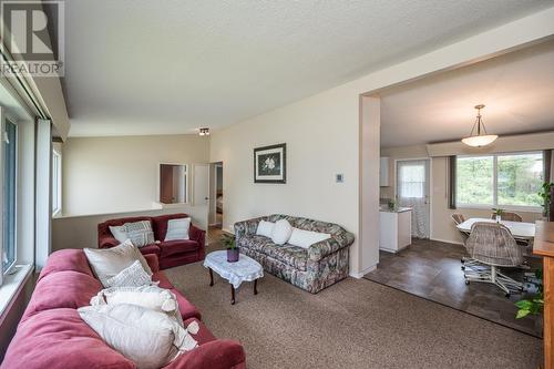 433 N Patterson Street, Prince George, BC - Indoor Photo Showing Dining Room