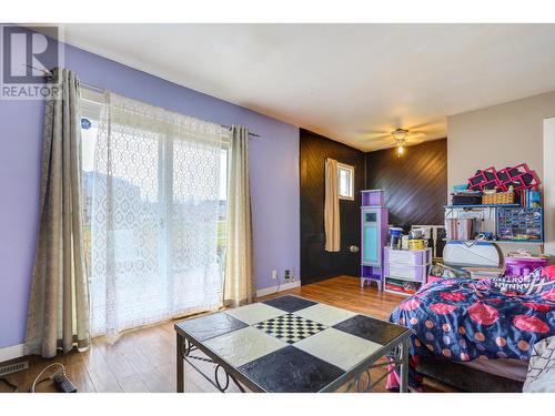 1711 Gyrfalcon Avenue, Kitimat, BC - Indoor Photo Showing Bedroom