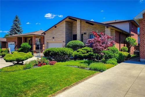 15 Presidio Drive, Hamilton, ON - Outdoor With Facade