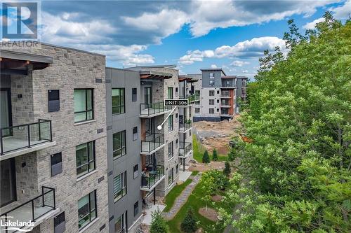 18 Campus Trail Unit# 306, Huntsville, ON - Outdoor With Balcony