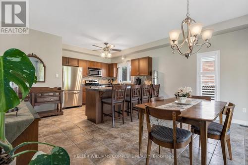 72 Windwood Drive, Hamilton (Binbrook), ON - Indoor Photo Showing Dining Room