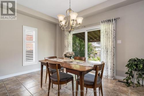 72 Windwood Drive, Hamilton (Binbrook), ON - Indoor Photo Showing Dining Room