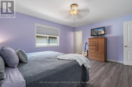 72 Windwood Drive, Hamilton (Binbrook), ON - Indoor Photo Showing Bedroom