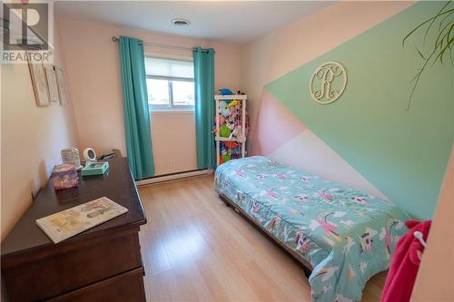 3504 Marydale Avenue, Cornwall, ON - Indoor Photo Showing Bedroom