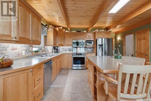 4 David Shiels Road, Dundurn Rm No. 314, SK - Indoor Photo Showing Kitchen With Double Sink