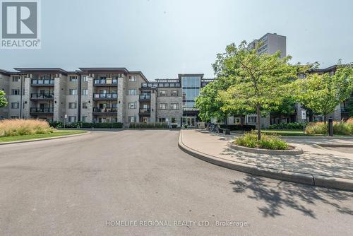 439 - 570 Lolita Gardens, Mississauga (Mississauga Valleys), ON - Outdoor With Balcony With Facade