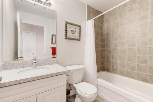 5232 Stonehaven Drive, Burlington, ON - Indoor Photo Showing Bathroom