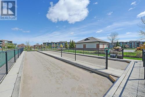 208 - 35 Via Rosedale W, Brampton (Sandringham-Wellington), ON - Outdoor