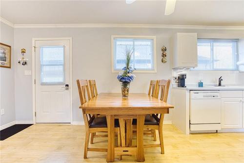 128 Cook Avenue, Ridgeway, ON - Indoor Photo Showing Dining Room