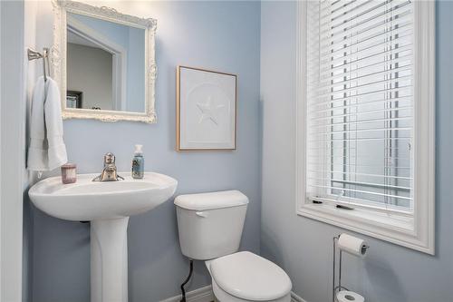 72 Windwood Drive, Hamilton, ON - Indoor Photo Showing Bathroom