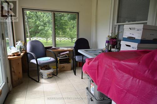 970 Carl Road, Niagara Falls, ON - Indoor Photo Showing Bedroom