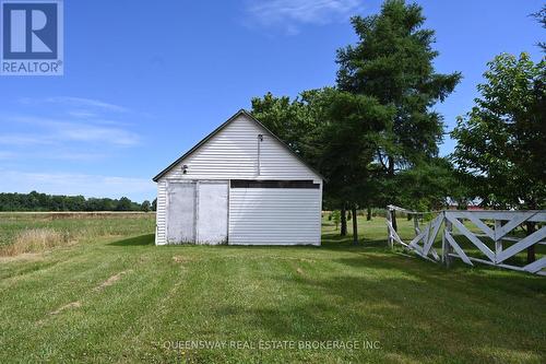 970 Carl Road, Niagara Falls, ON - Outdoor