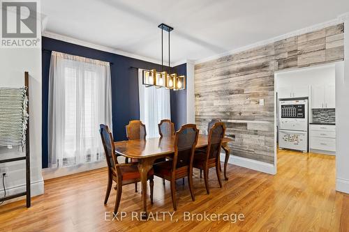 6047 Ross Street, Niagara Falls, ON - Indoor Photo Showing Dining Room