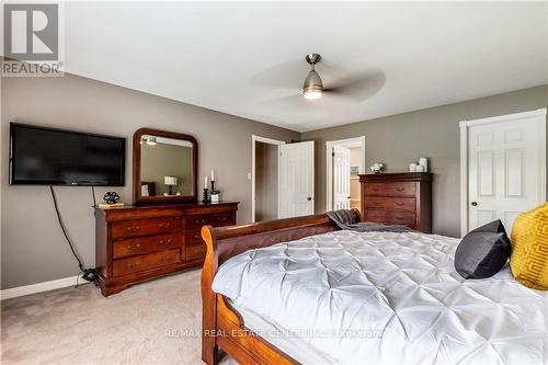 120 Binbrook Road, Hamilton, ON - Indoor Photo Showing Bedroom