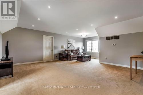 120 Binbrook Road, Hamilton, ON - Indoor