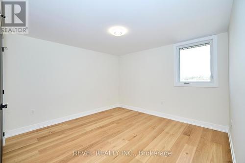 95 Port Robinson Road, Pelham, ON - Indoor Photo Showing Other Room