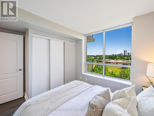 1107 - 1103 Leslie Street, Toronto (Banbury-Don Mills), ON - Indoor Photo Showing Bedroom