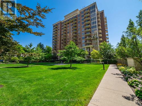 1107 - 1103 Leslie Street, Toronto (Banbury-Don Mills), ON - Outdoor With Facade