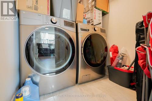 605 - 100 Wingarden Court, Toronto (Malvern), ON - Indoor Photo Showing Laundry Room