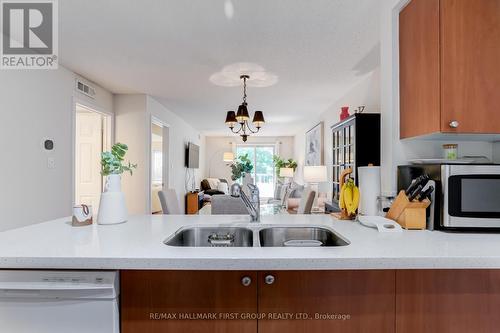 2 - 20 Petra Way, Whitby (Pringle Creek), ON - Indoor Photo Showing Kitchen With Double Sink