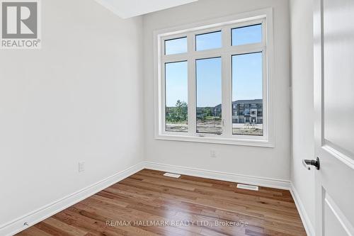 11 Tennant Circle, Vaughan (Vellore Village), ON - Indoor Photo Showing Other Room