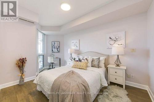 310 - 5793 Yonge Street, Toronto (Newtonbrook East), ON - Indoor Photo Showing Bedroom