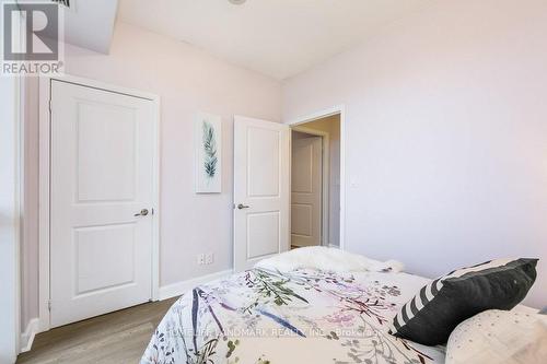 310 - 5793 Yonge Street, Toronto (Newtonbrook East), ON - Indoor Photo Showing Bedroom