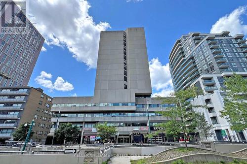 1510 - 720 Spadina Avenue, Toronto (University), ON - Outdoor With Balcony