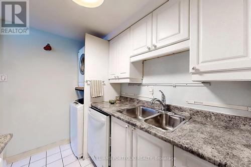 1510 - 720 Spadina Avenue, Toronto (University), ON - Indoor Photo Showing Kitchen With Double Sink