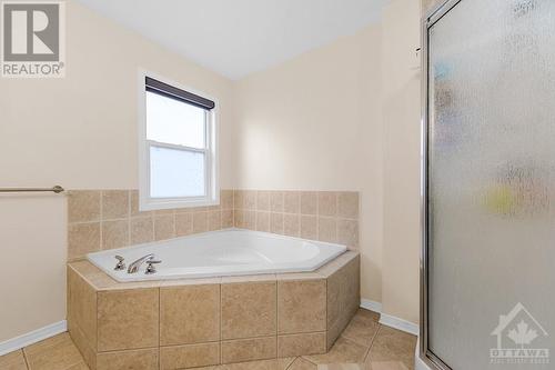 3 Cambior Crescent, Ottawa, ON - Indoor Photo Showing Bathroom