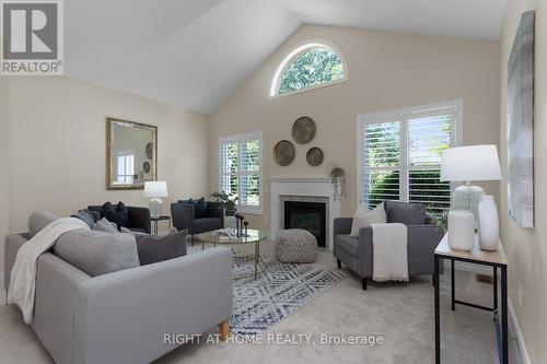 307 Waterbury Crescent, Scugog (Port Perry), ON - Indoor Photo Showing Living Room With Fireplace