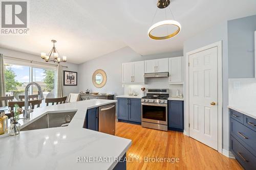 599 North Leaksdale Circle, London, ON - Indoor Photo Showing Kitchen With Double Sink