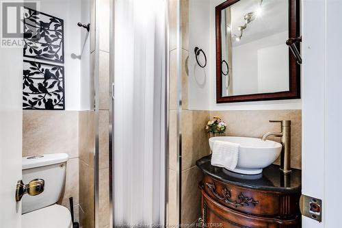 209 Cotterie Park, Leamington, ON - Indoor Photo Showing Bathroom