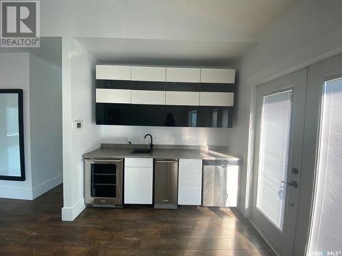 837 Prospect Avenue, Oxbow, SK - Indoor Photo Showing Kitchen