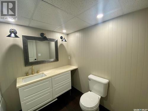 837 Prospect Avenue, Oxbow, SK - Indoor Photo Showing Bathroom