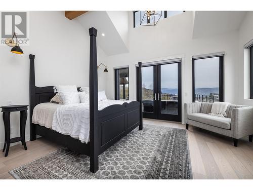 652 Trumpeter Road, Kelowna, BC - Indoor Photo Showing Bedroom