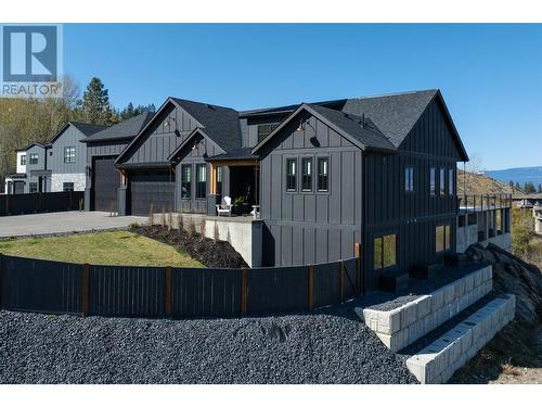 652 Trumpeter Road, Kelowna, BC - Outdoor With Facade