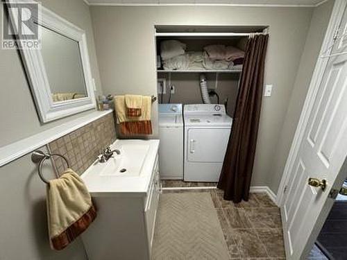 20 Beaver Pond Road, New Perlican, NL - Indoor Photo Showing Laundry Room