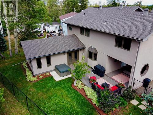 10701 Pinecrest Lane, Dawson Creek, BC - Outdoor