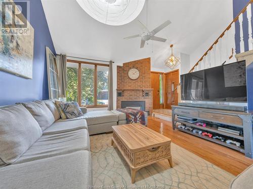 1643 Askin, Windsor, ON - Indoor Photo Showing Living Room With Fireplace