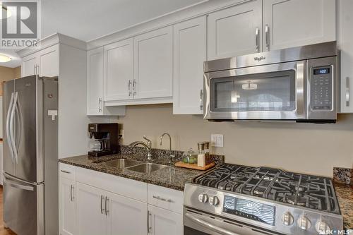 3471 Elgaard Drive, Regina, SK - Indoor Photo Showing Kitchen With Stainless Steel Kitchen With Double Sink With Upgraded Kitchen