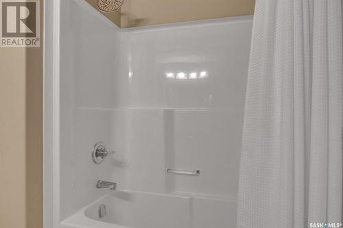 3471 Elgaard Drive, Regina, SK - Indoor Photo Showing Bathroom