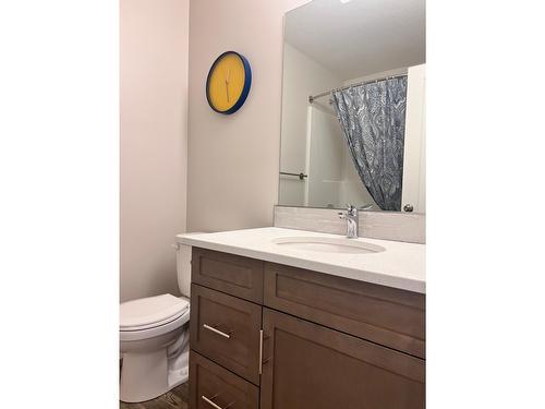 19 - 1840 Kelowna Crescent, Cranbrook, BC - Indoor Photo Showing Bathroom