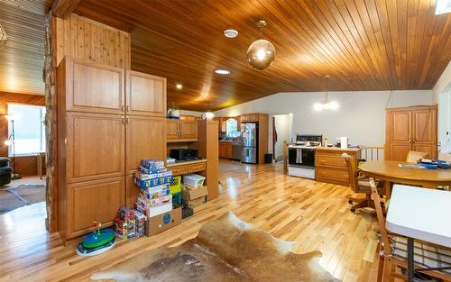 1053 Ptarmigan Road, Chase, BC - Indoor Photo Showing Other Room