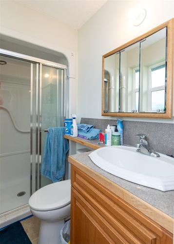 1053 Ptarmigan Road, Chase, BC - Indoor Photo Showing Bathroom