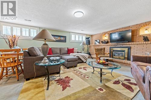 299 Eastdale Boulevard, Hamilton (Stoney Creek), ON - Indoor Photo Showing Living Room With Fireplace