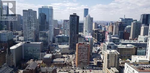 Ph-6 - 77 Mutual Street, Toronto (Church-Yonge Corridor), ON - Outdoor With View