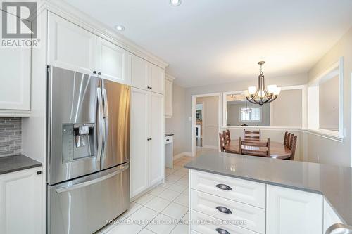 27 Jacana Street E, Vaughan (West Woodbridge), ON - Indoor Photo Showing Kitchen