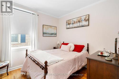 59 Woodland Avenue, St. Catharines, ON - Indoor Photo Showing Bedroom