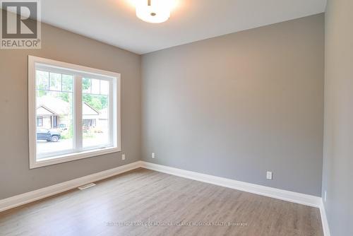 39 Gateway Drive, Gravenhurst, ON - Indoor Photo Showing Other Room